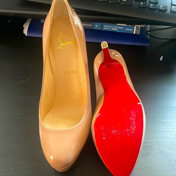Christian Louboutin Shoes - christian louboutin heels nude